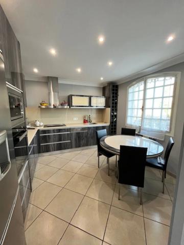 Maison à vendre 6 pièces SOUES (65)