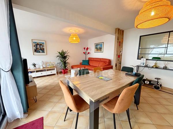 Appartement T2, de 59,89m² Carrez, vue mer exceptionnelle - Plage du RIS, DOUARNENEZ (29)