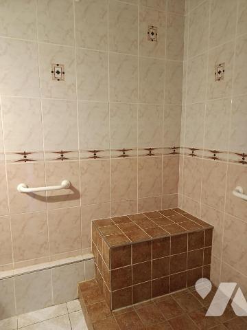 SAINT AMAND LES EAUX : MAISON INDIVIDUELLE DE PLAIN PIED