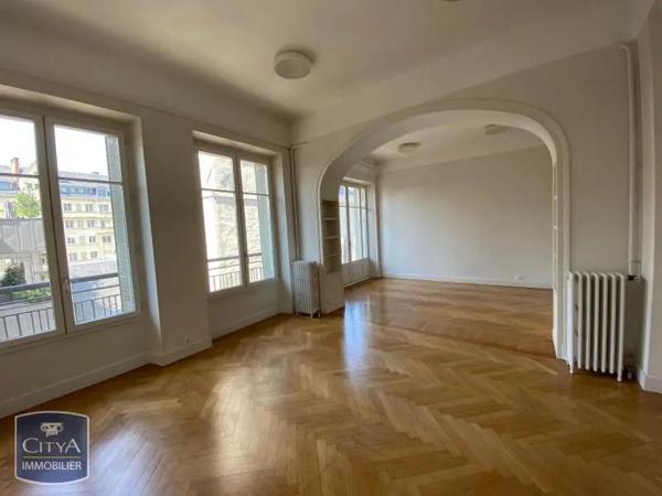 Appartement à louer 3 pièces 91.23m² Chambéry (73000)