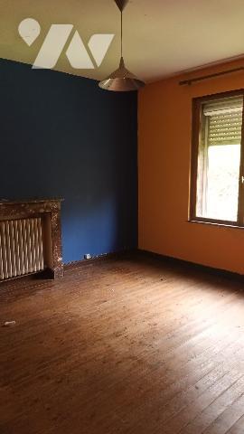 MAISON 7 PIÈCES AVEC JARDIN - BRUAY SUR ESCAUT Venez découvrir cette maison de 7 pièces d'envir...