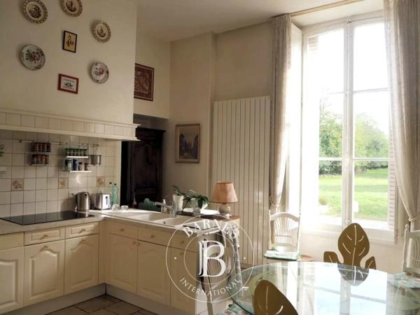 Orléans, Château 14 Chambres -  484 m² à vendre