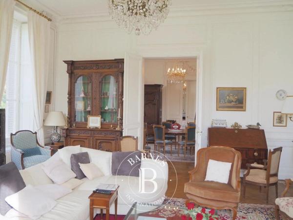 Orléans, Château 14 Chambres -  484 m² à vendre