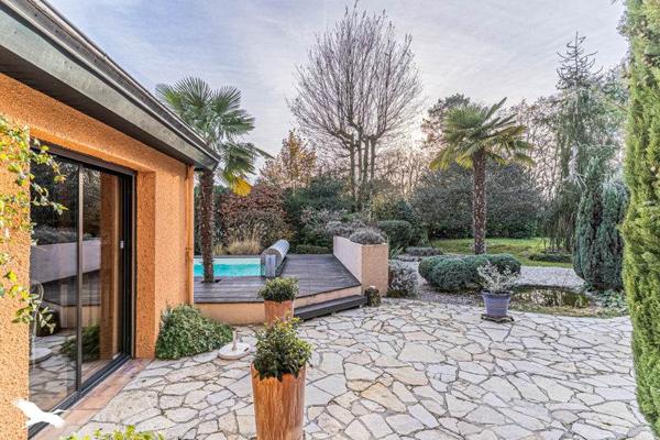 Maison à vendre |  Le Pian-Médoc |  7 pièces | 205 m²