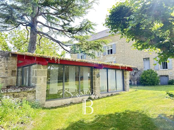 Doué-en-Anjou, Propriété 6 Chambres -  555 m² à vendre