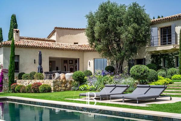 Grasse, Villa 5 Chambres -  410 m² à vendre