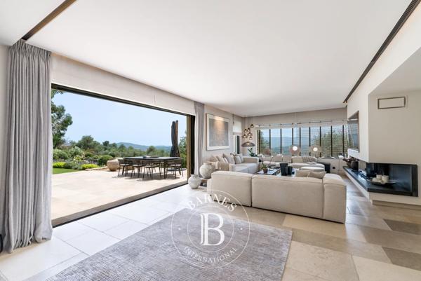 Grasse, Villa 5 Chambres -  410 m² à vendre