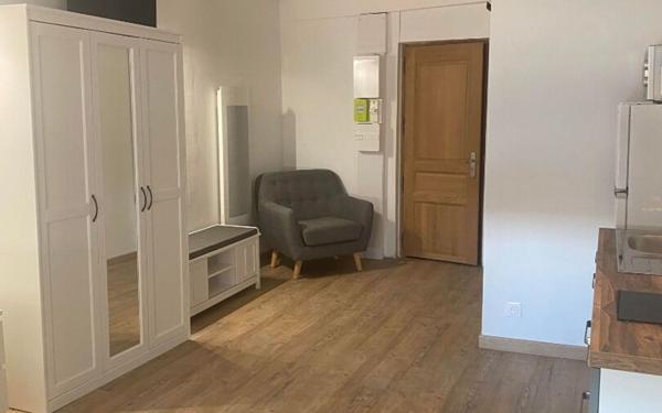 Appartement à louer    1 pièce •    Castelnaudary