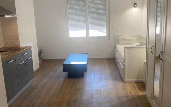 Appartement à louer    1 pièce •    Castelnaudary