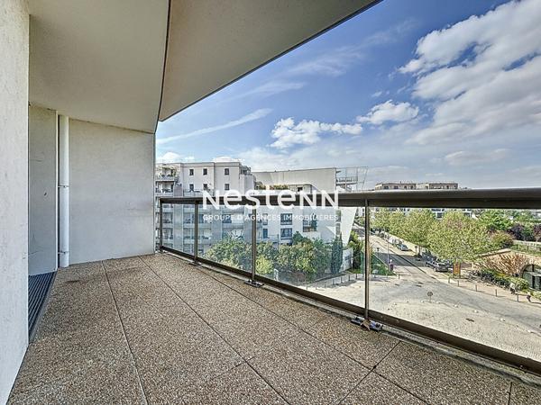 ISSY LES MOULINEAUX - FORT D'ISSY - Vente appartement 3 pièces de 59,50 m² avec un balcon de 8,80 m²