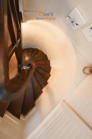 Maison de ville en briques. Années 1900. 6 pièces