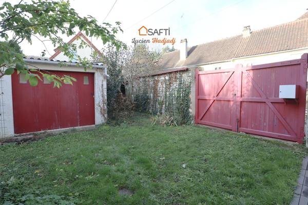 Maison de ville en briques. Années 1900. 6 pièces