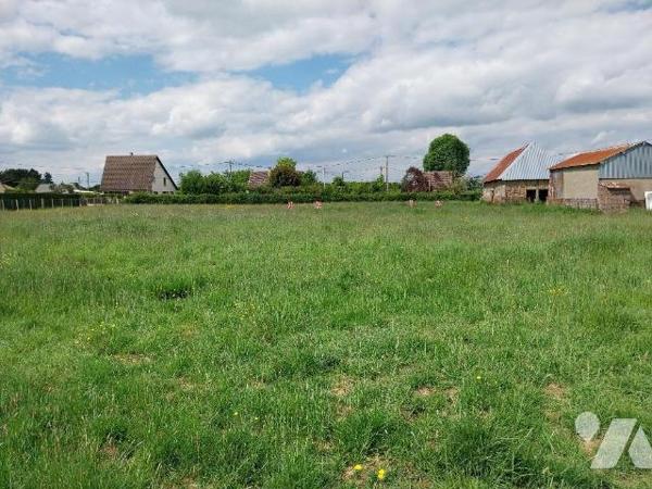 terrain à bâtir à BARQUET de 1324 m²