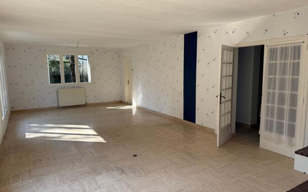 Maison à louer    6 pièces •  Gonneville-sur-Mer