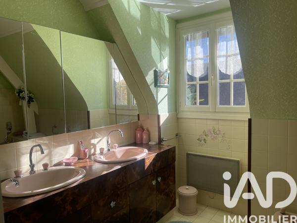 Maison à vendre 5 pièces 143 m² Mathieu