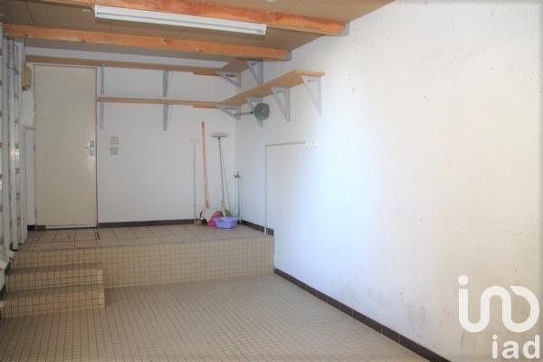 Maison à vendre 4 pièces 77 m² Saintes