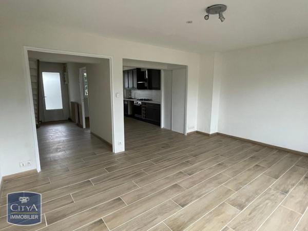 Appartement à louer 4 pièces 94.15m²