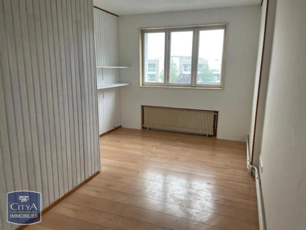 Appartement à louer 4 pièces 94.15m²