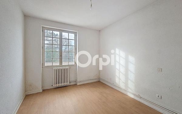 Maison à vendre    5 pièces • 119,50 m2 Maringues