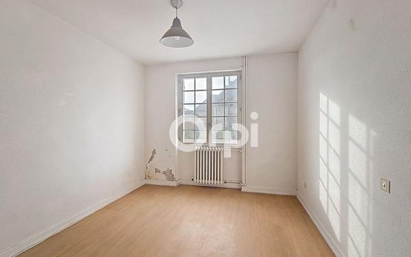 Maison à vendre    5 pièces • 119,50 m2 Maringues