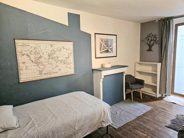 Appartement à Salies-de-Béarn avec cour intérieure