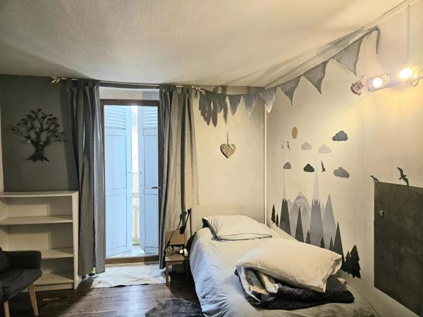 Appartement à Salies-de-Béarn avec cour intérieure