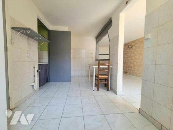 Donzère, Maison de village 65m².