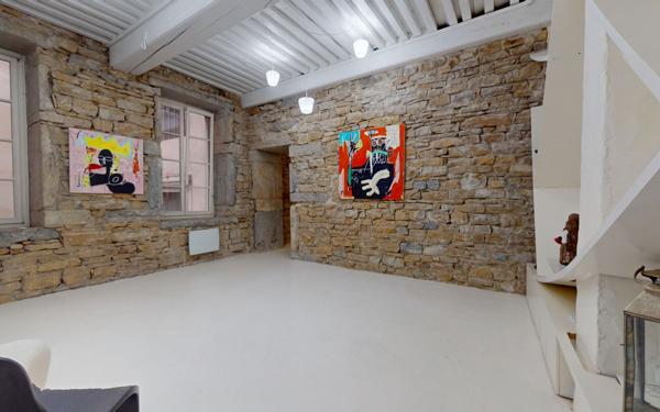 Appartement à vendre    2 pièces • 91 m2 Lyon 1