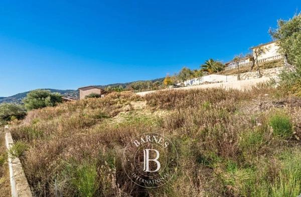 Cabris, Terrain constructible  1 488 m² à vendre