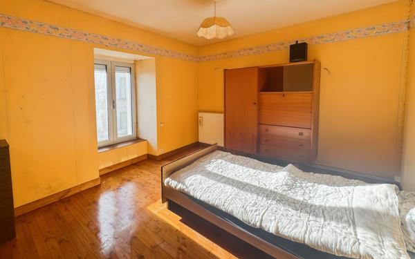 Maison à vendre    7 pièces • 153,18 m2 Louisfert