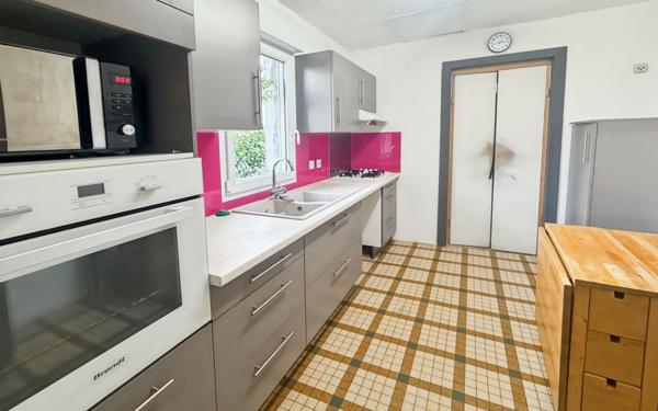 Maison à vendre    7 pièces • 153,18 m2 Louisfert