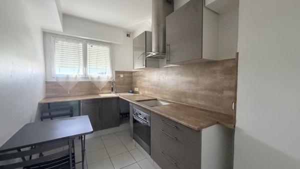 Royan (17200) 

CENTRE VILLE & PLAGE A 150 M