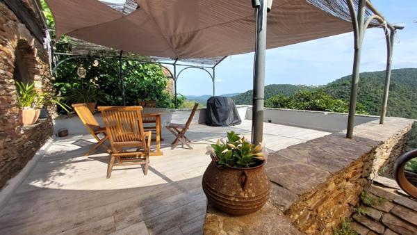 07140 : Maison cevenole de 215 m2 avec vue et psicine