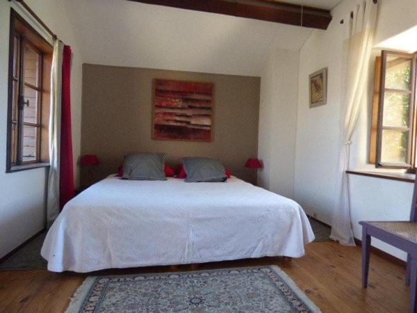 07140 : Maison cevenole de 215 m2 avec vue et psicine