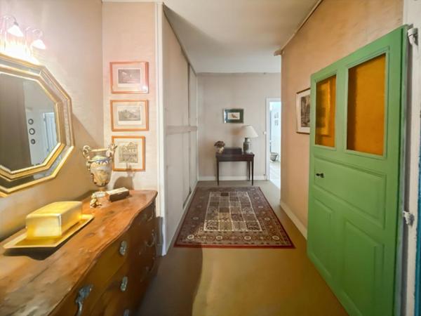 Arbois - Maison de Ville - 335 m2 - 6 chambres  en coeur de ville