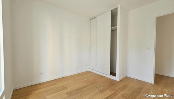 Appartement T4 de 87,73 m² avec terrasse et jardin au CHESNAY (78)