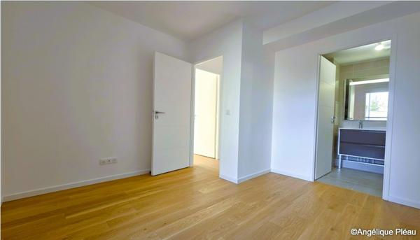 Appartement T4 de 87,73 m² avec terrasse et jardin au CHESNAY (78)