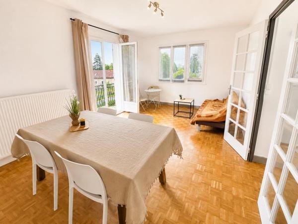 Maison à louer 690 € CC Naves 3 p 62 m² DPE C