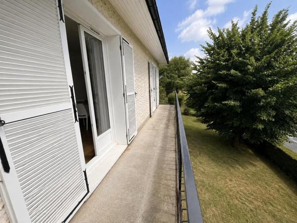 Maison à louer 690 € CC Naves 3 p 62 m² DPE C
