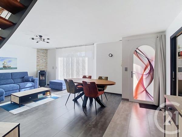 Maison à vendre  5 pièces - 126 m 2   ST LYPHARD  - 44