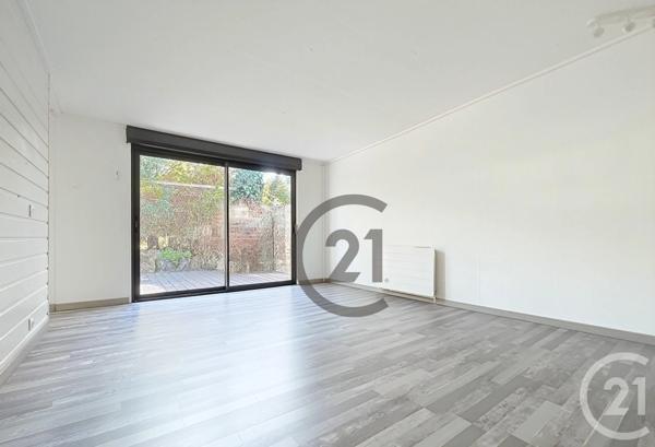 Maison à vendre  5 pièces - 126 m 2   ST LYPHARD  - 44