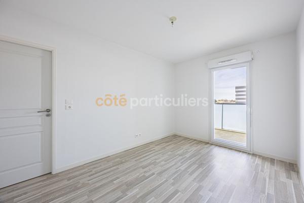 Vente
                Appartement43 m² - 2 Pièces -
                    NANTES (44200)