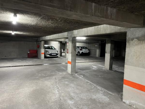 Parking à louer |  Brive-la-Gaillarde |  | 16 m²