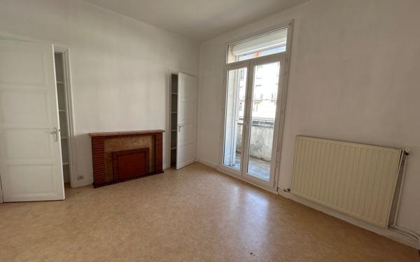 Appartement à louer    5 pièces •  Tours