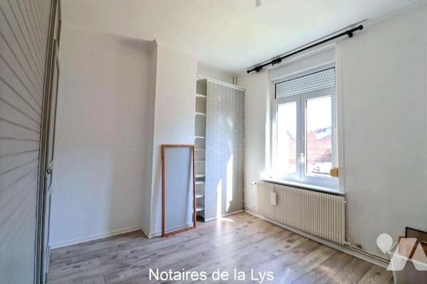 Maison à vendre à Armentières (59280) dans le Nord (59)

Maison 1930 a deux pas de la gare, c...