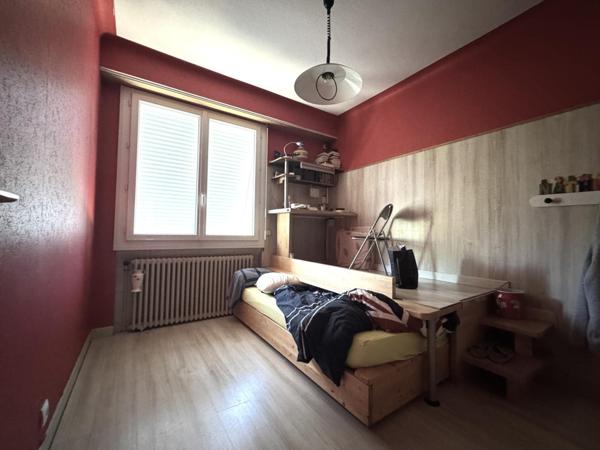 MAISON, APPARTEMENT T2 et LOCAL PROFESSIONNEL