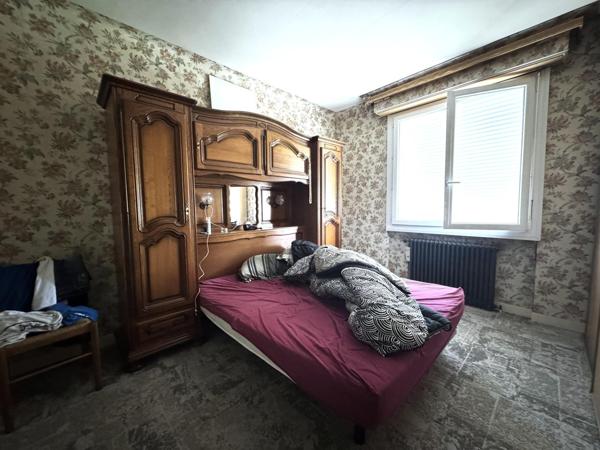 MAISON, APPARTEMENT T2 et LOCAL PROFESSIONNEL