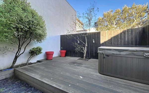 Maison à vendre    4 pièces •  La Rochelle