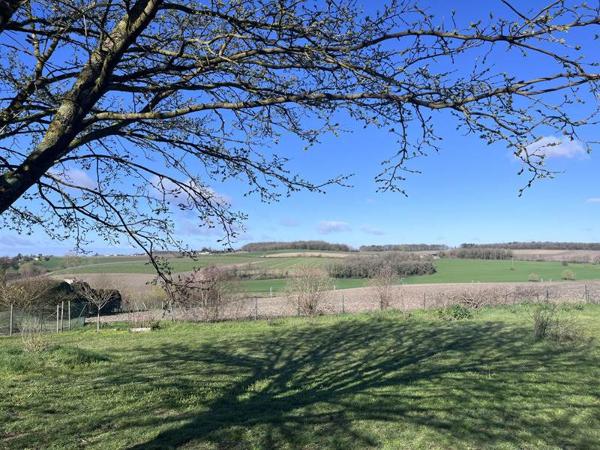 Maison à vendre 218 325 € Blanzac-Porcheresse 5 p 124 m² DPE C