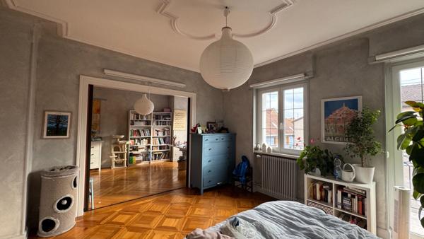 Maison - 9 pièces - 292 m²